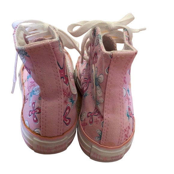 Girls Converse All Stars - Picture 4 of 9